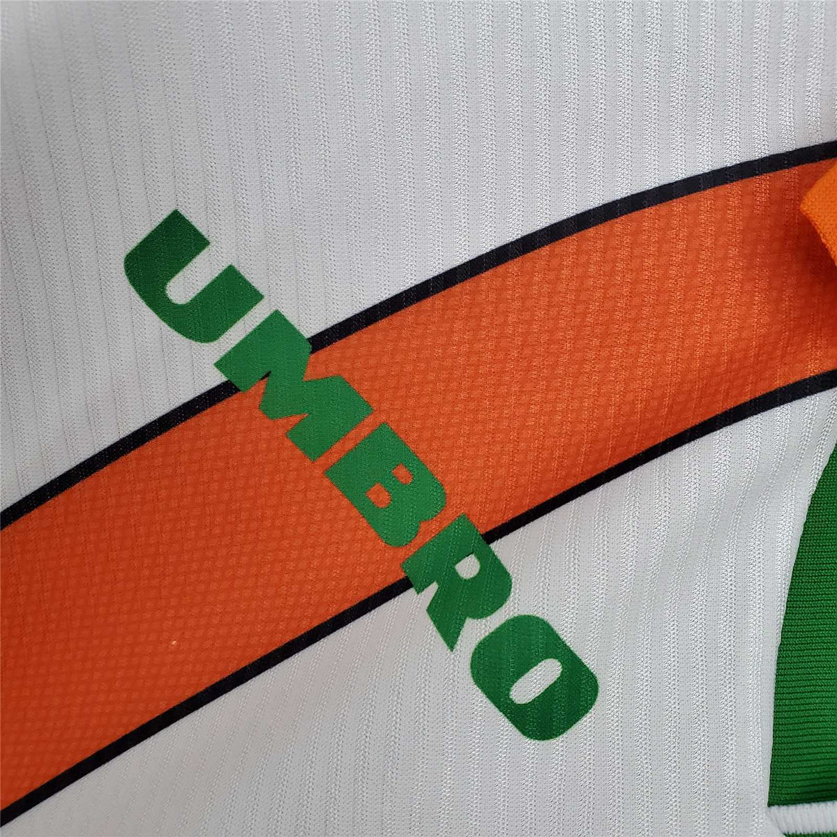 Ireland Away Jersey 1996 — image 4