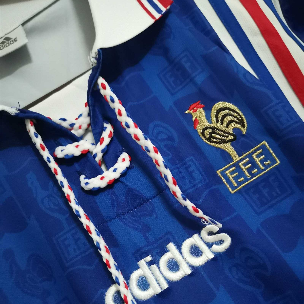 Zidane France Home Jersey 1996 — image 7