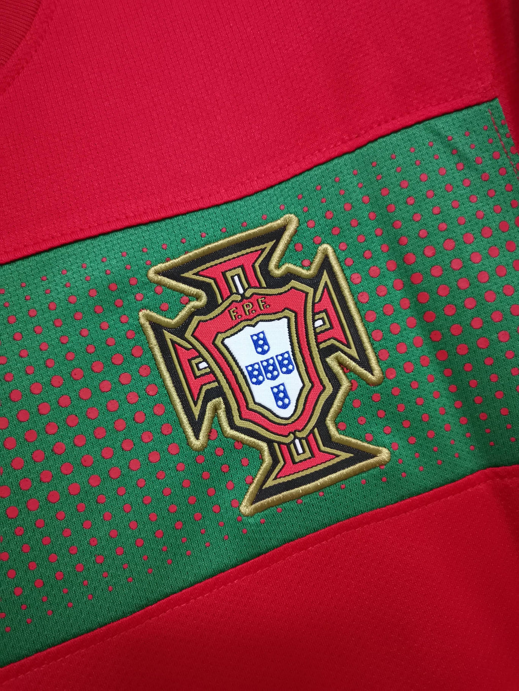 Cristiano Ronaldo CR7 Portugal Home Jersey 2010 — image 4