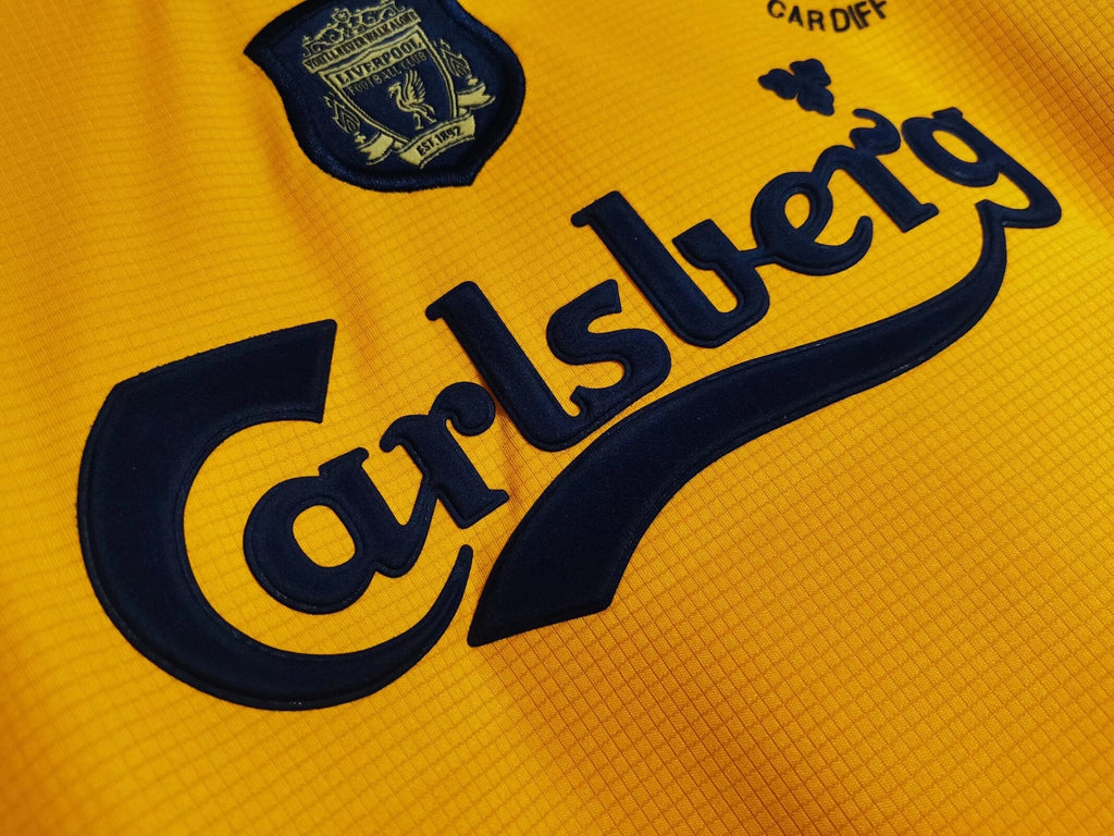 Liverpool away jersey 2000/01