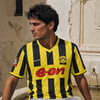Borussia Dortmund Home Yellow Jersey 2001/02 — image 3