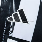 Newcastle United 26/27 Home Jersey