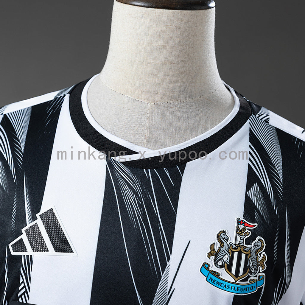 Newcastle United 26/27 Home Jersey