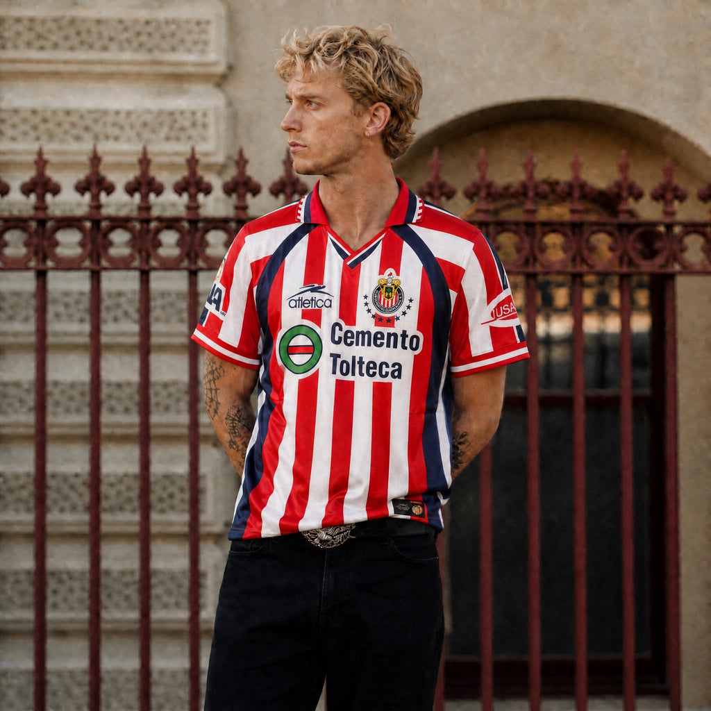 Chivas Home Jersey 1999/00 — image 3