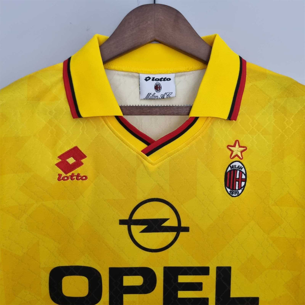 Baggio Milan Third Jersey 1995/96
