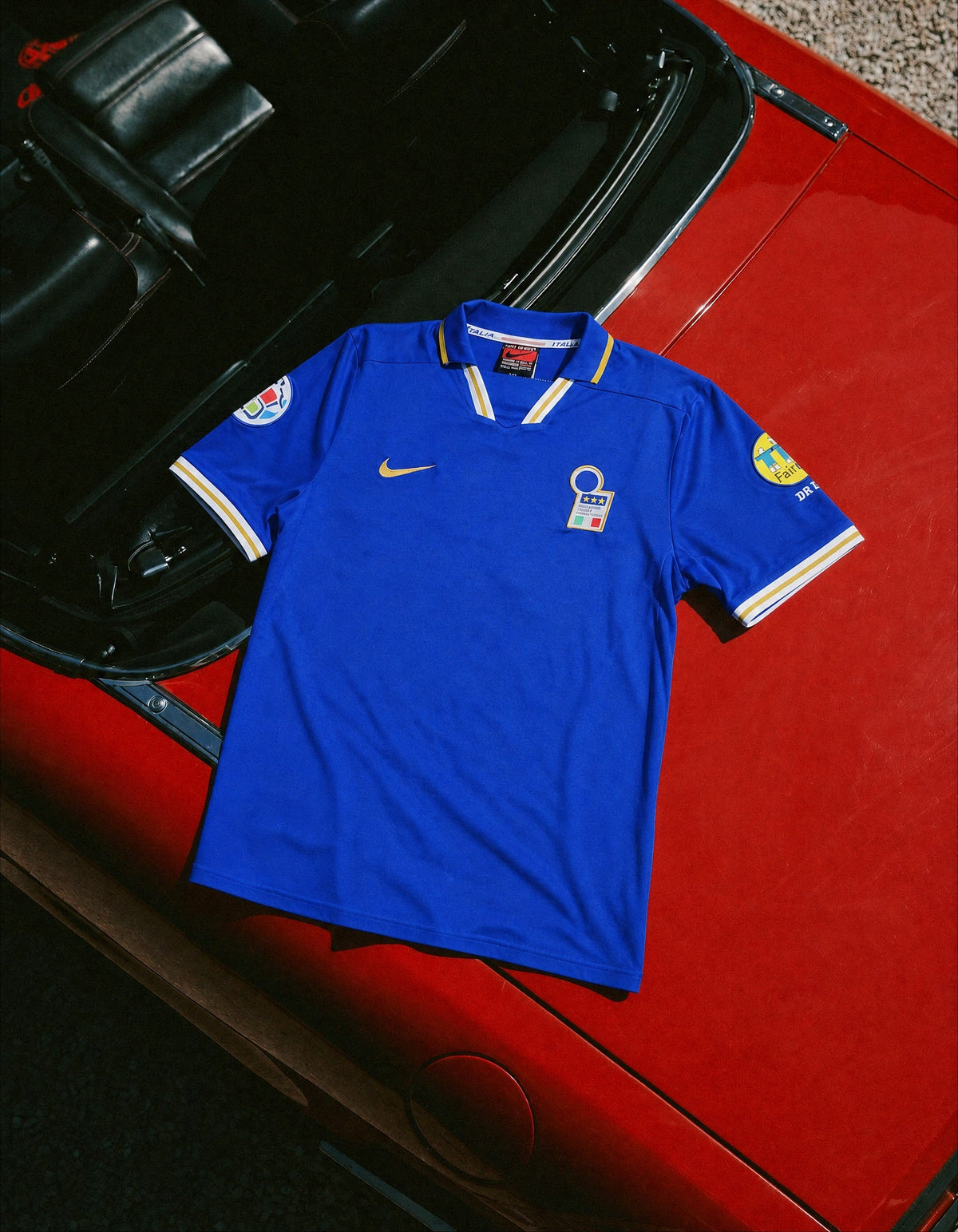 Baggio Italy Home Jersey 1996 — image 4