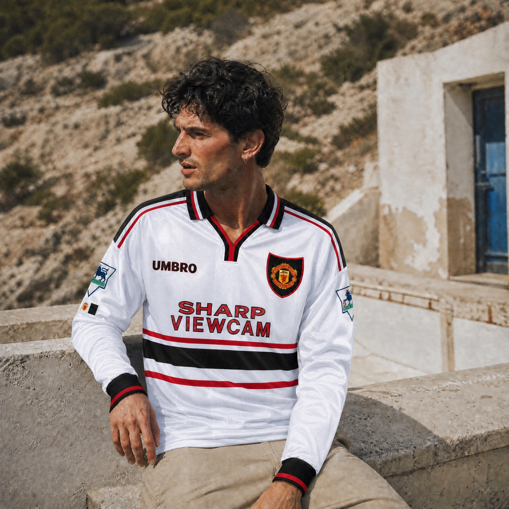 Beckham Manchester United Long-Sleeve Away Jersey 1998/99 — image 3