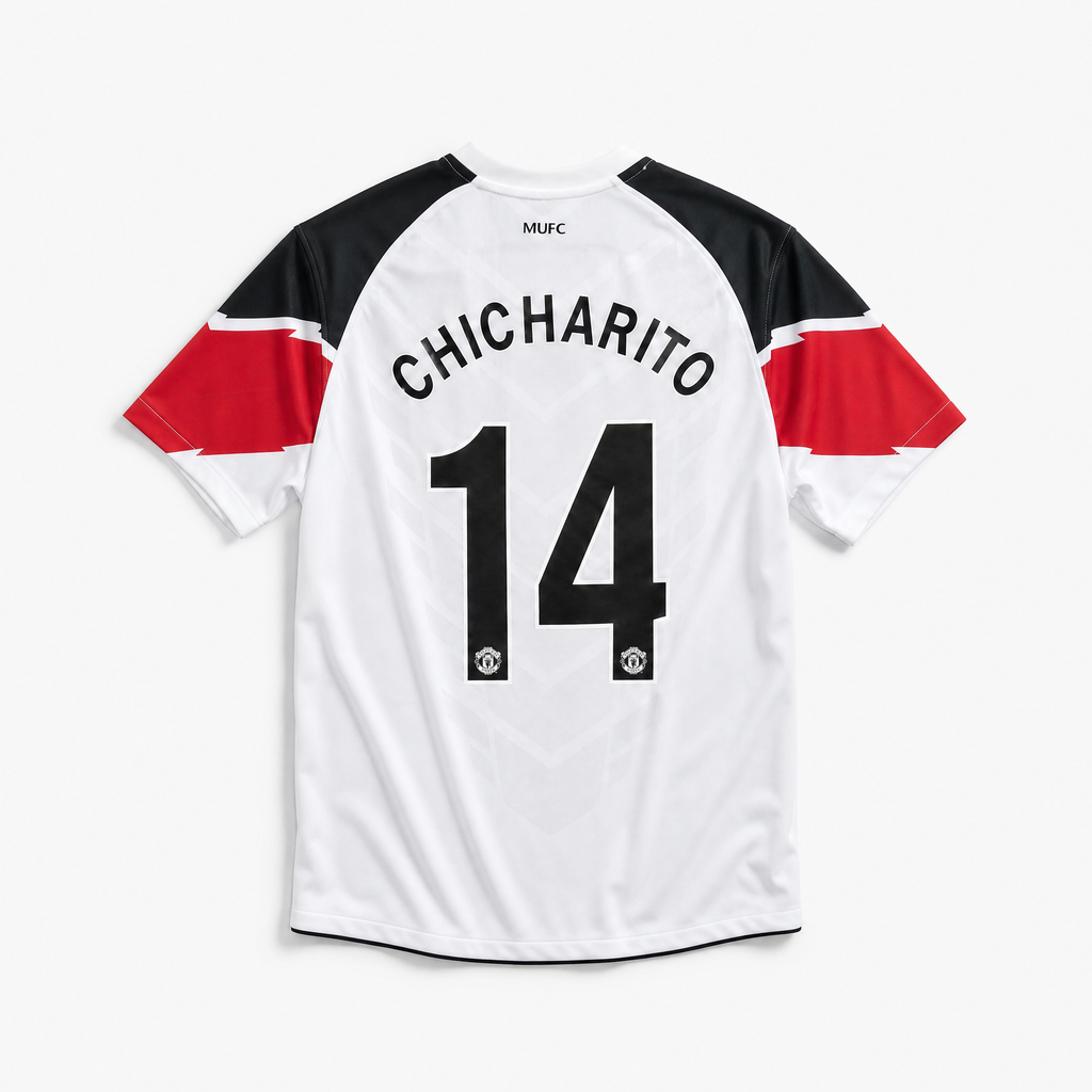 Chicharito Manchester United Away 2010/11 Jersey — image 2