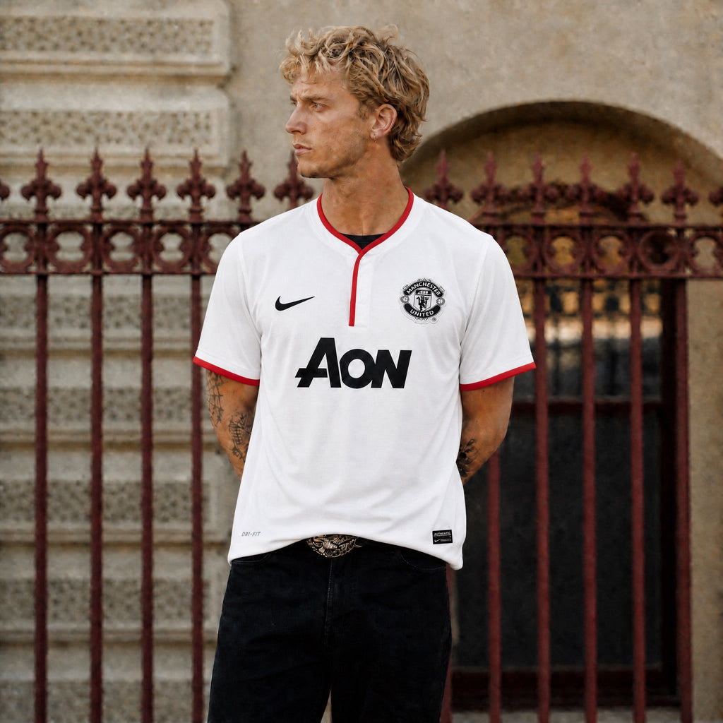 Chicharito Manchester United Away 2013/14 Jersey — image 3