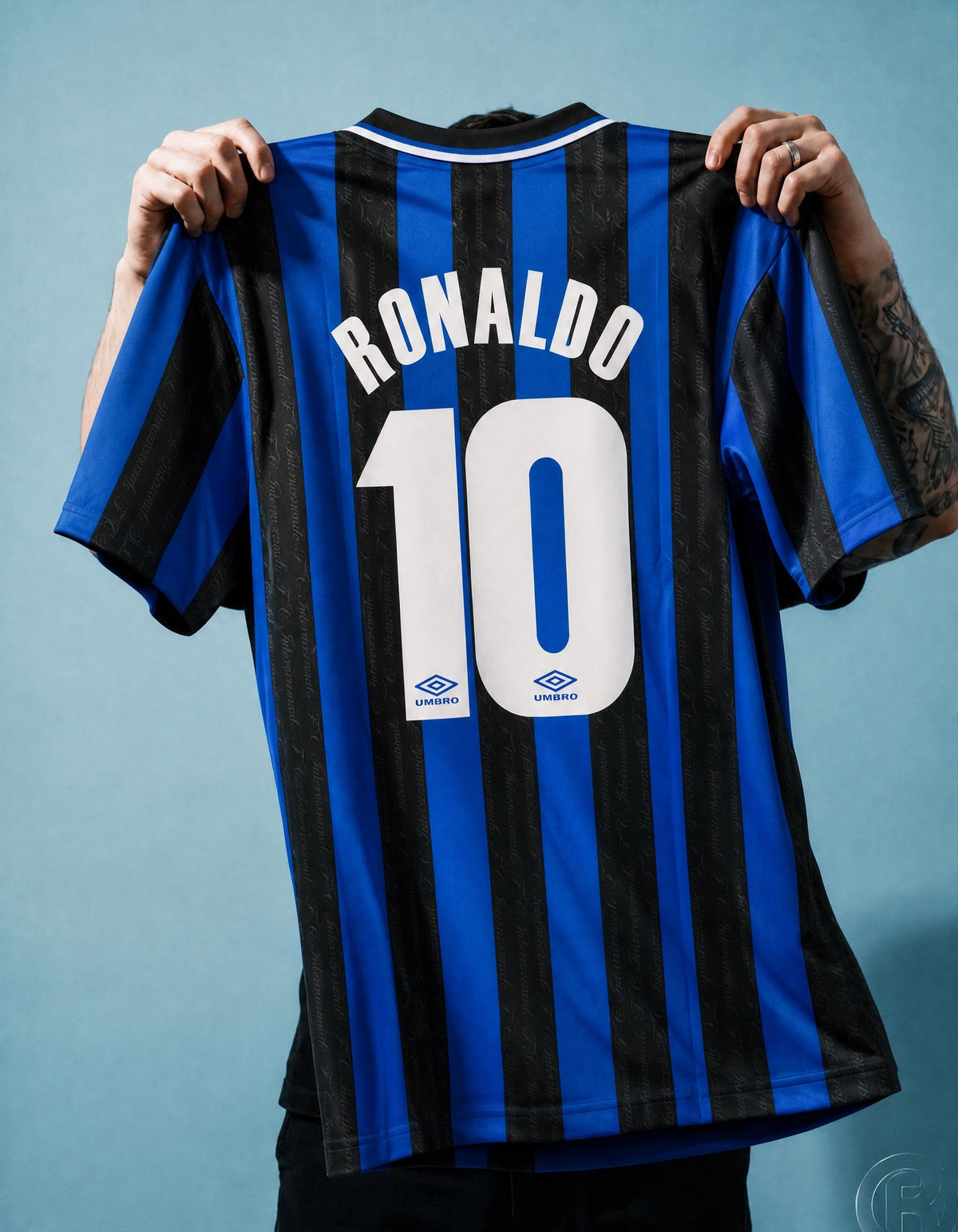 Ronaldo R9 Inter Home Jersey 1997/98 — image 4