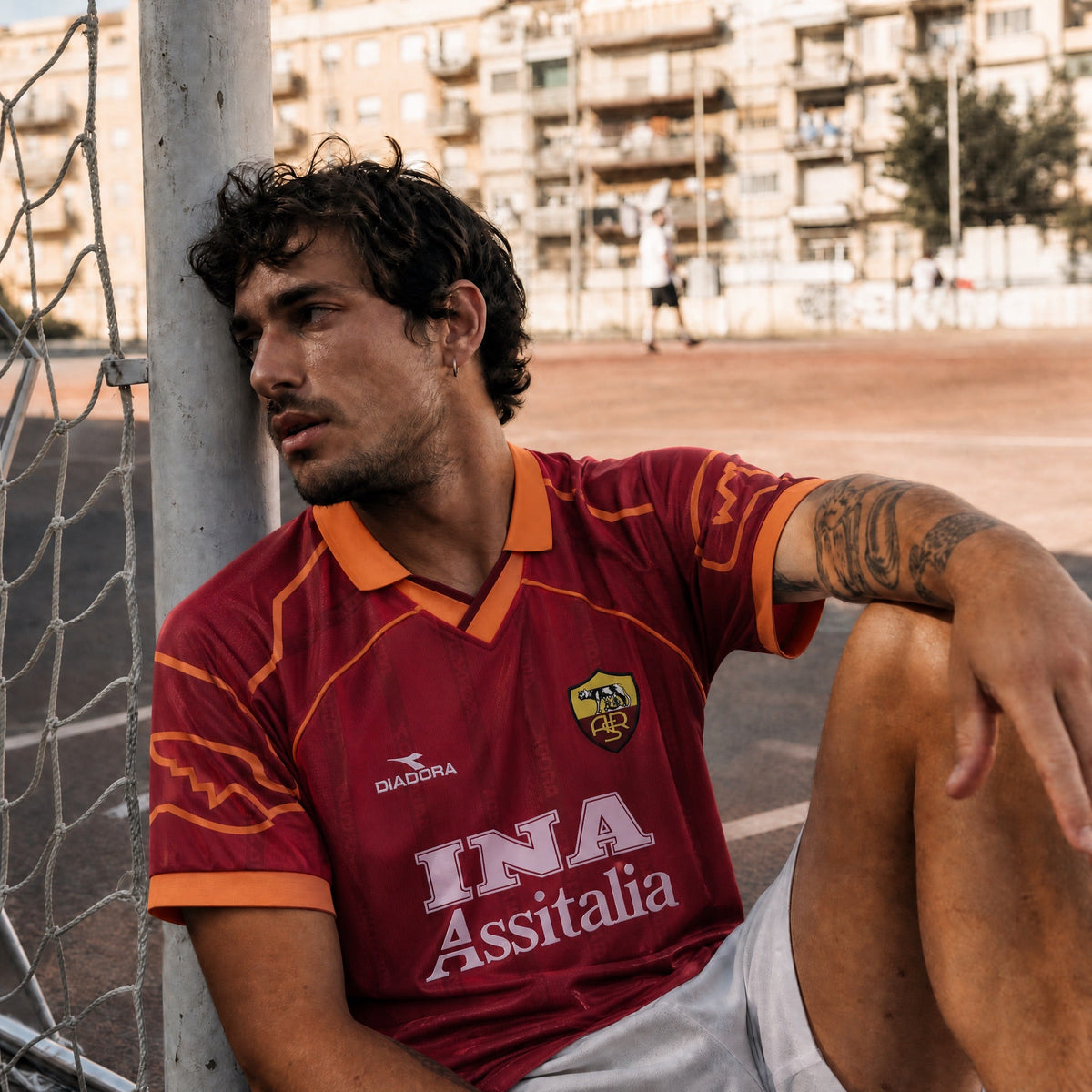 Totti Roma Home Jersey 1999/00 — image 3