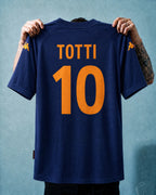 Totti Roma Third Jersey 2000/01 — image 4