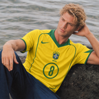 Kaká Brazil Home Jersey 2004 — image 3