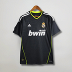 Kaká Real Madrid Away Jersey 2010/11 — image 3