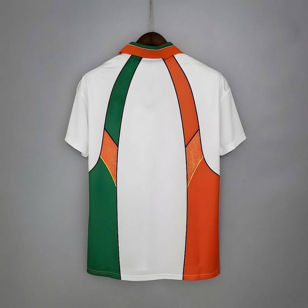 Ireland Away Jersey 1996 — image 2