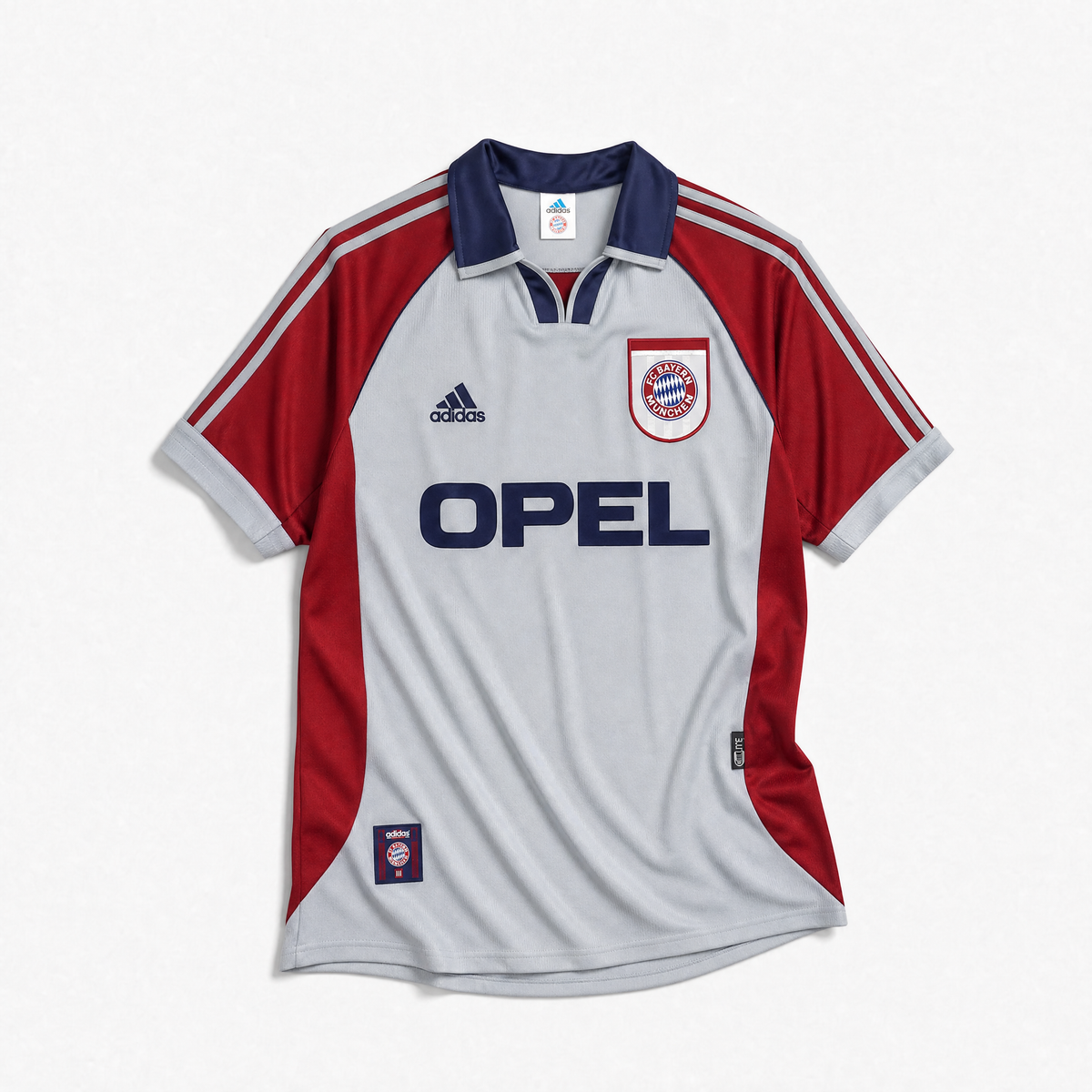 Bayern Munich 1998/99 Away Jersey — image 1