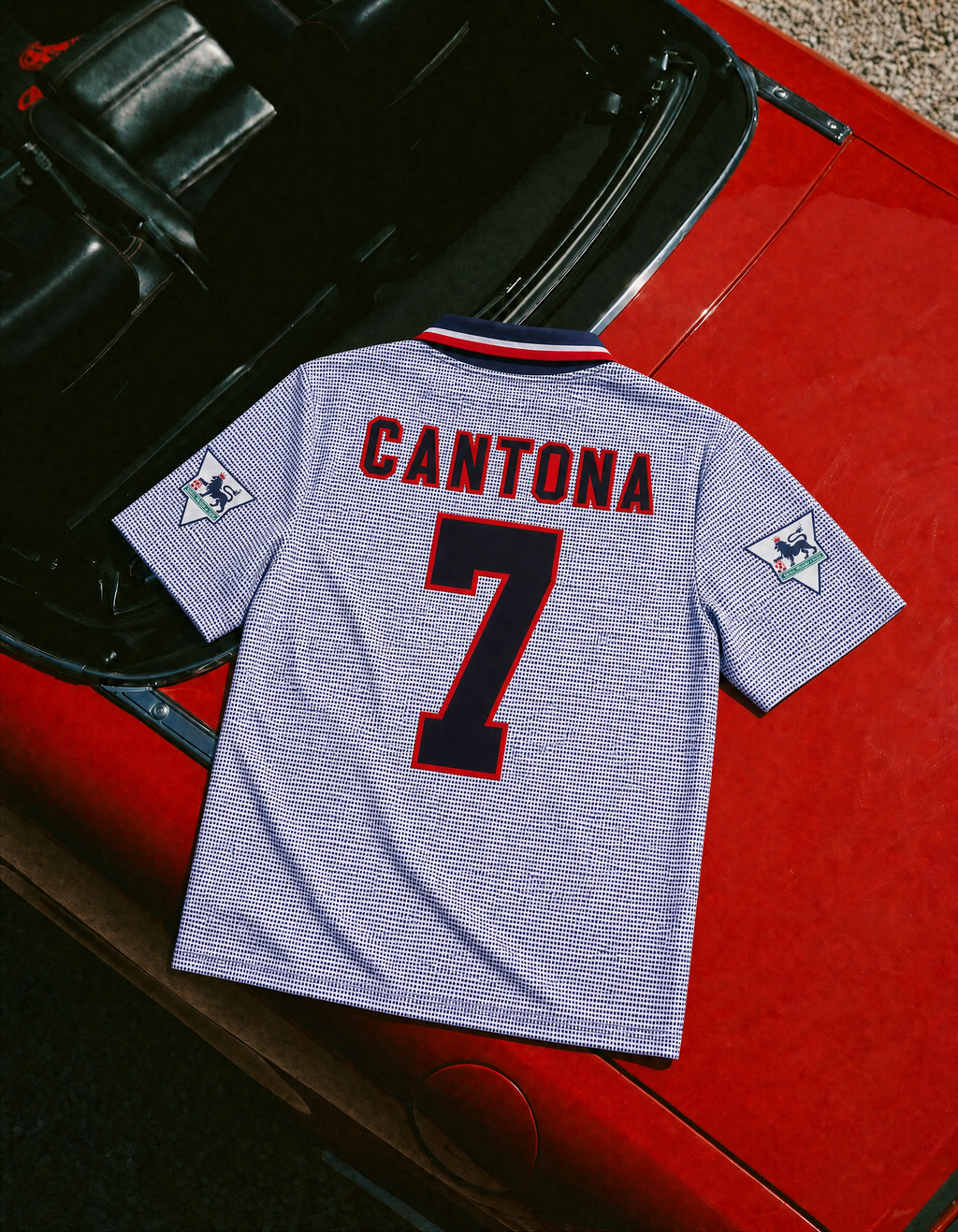 Cantona Manchester United Away Jersey 1995/96 — image 4