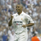 Ronaldo R9 Real Madrid Home 2002/03 Jersey — image 3