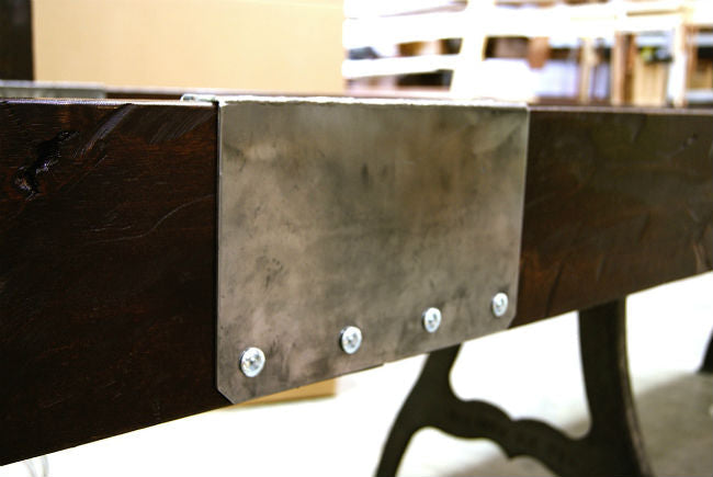 Venture Williamsburg 22' Shuffleboard Table